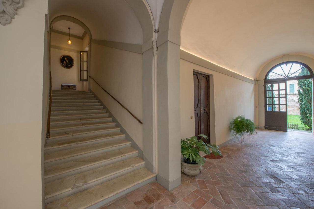 Hotel Palazzo Rotati Fano Esterno foto