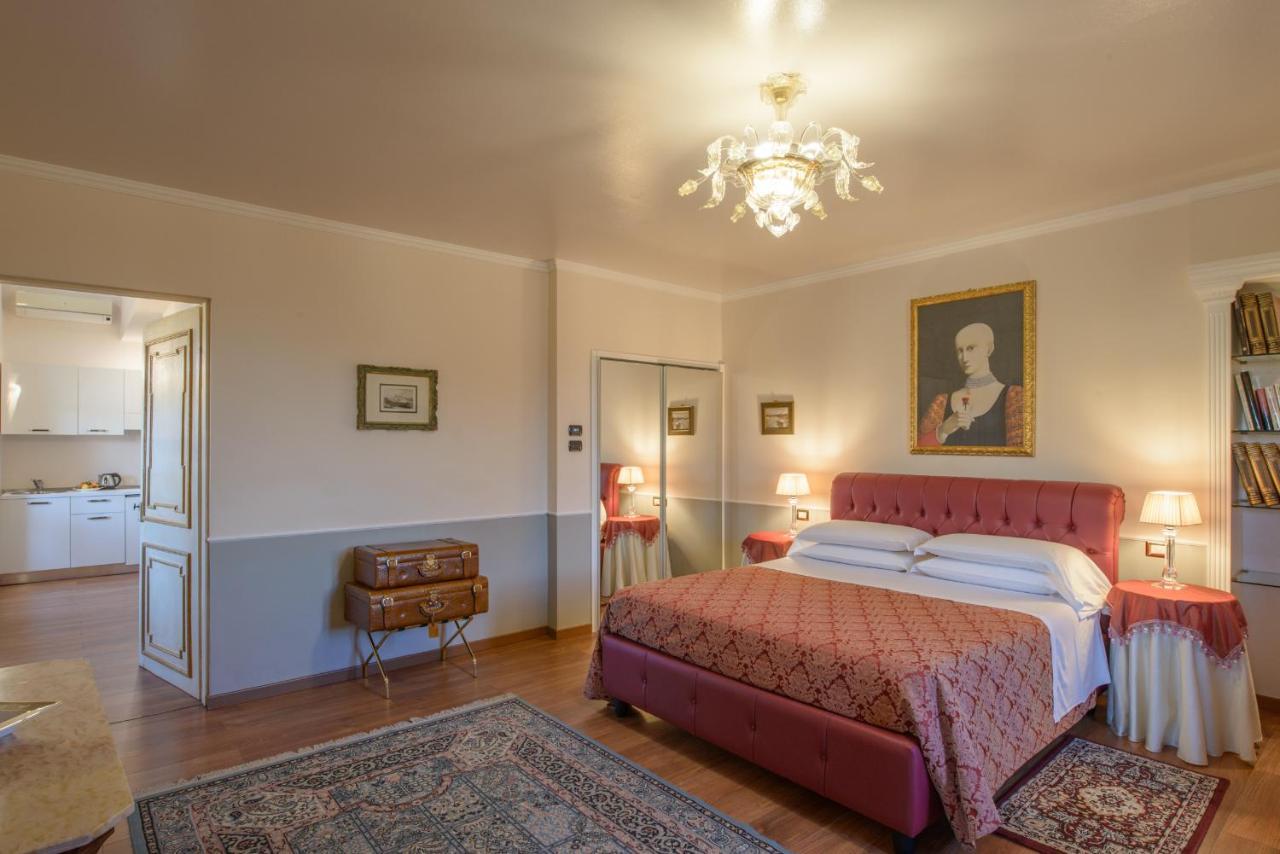 Hotel Palazzo Rotati Fano Esterno foto