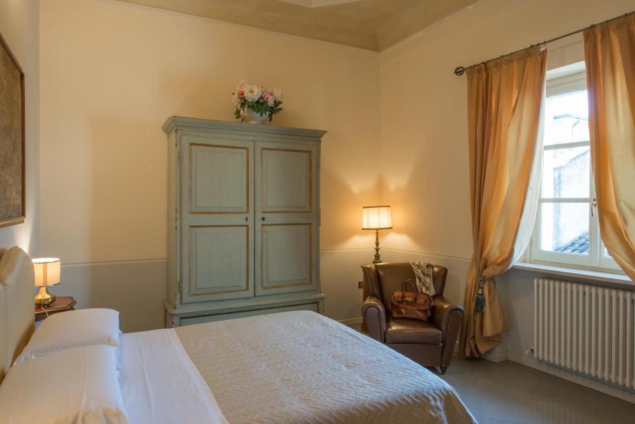 Hotel Palazzo Rotati Fano Esterno foto