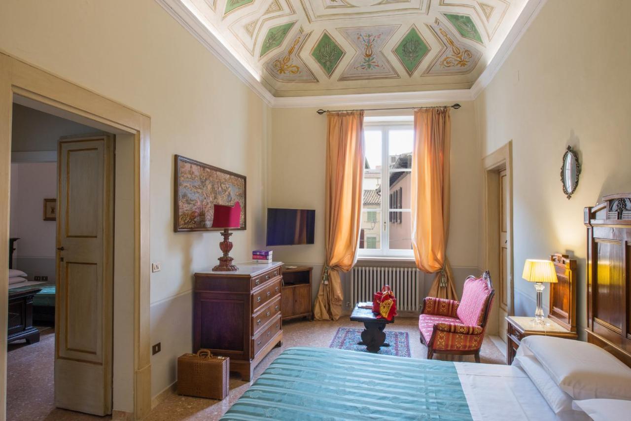 Hotel Palazzo Rotati Fano Esterno foto