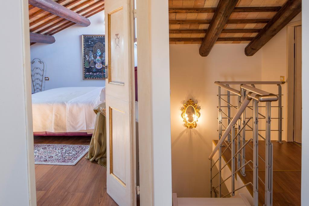 Hotel Palazzo Rotati Fano Esterno foto